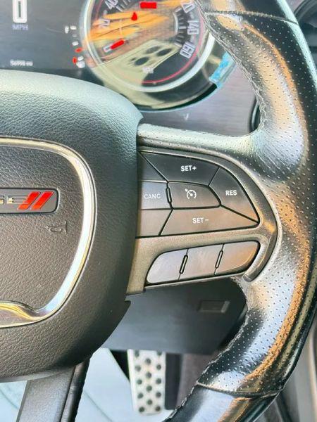 2018 Dodge Challenger R/T Shaker
