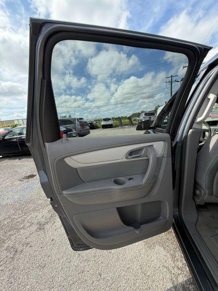 2014 Chevrolet Traverse LS