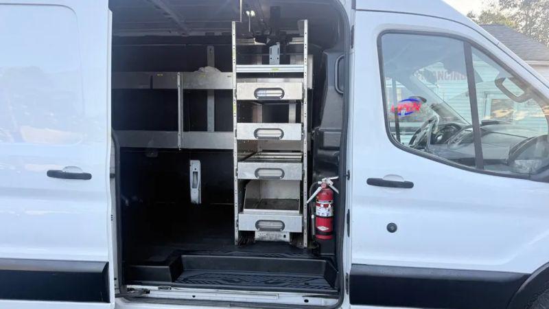 2018 Ford Transit Medium Roof w/Sliding Side Door w/LWB