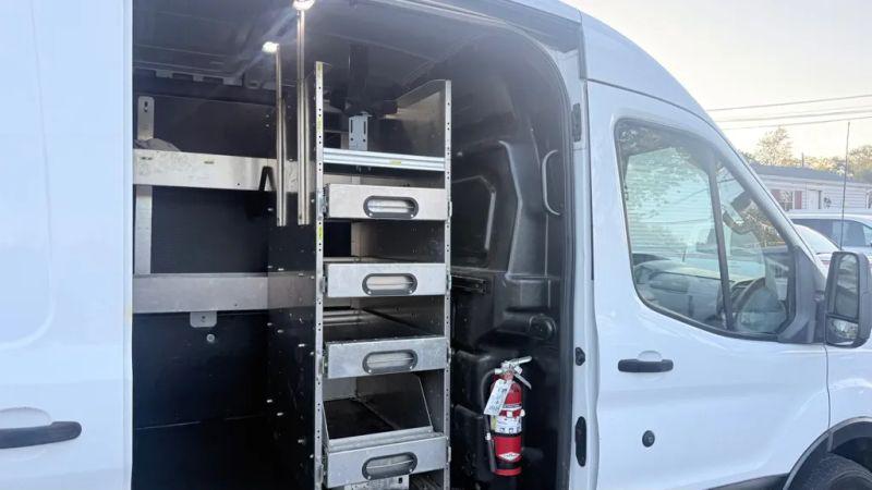 2018 Ford Transit Medium Roof w/Sliding Side Door w/LWB