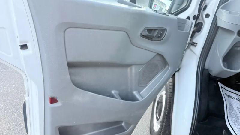 2018 Ford Transit Medium Roof w/Sliding Side Door w/LWB