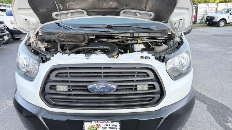 2018 Ford Transit Medium Roof w/Sliding Side Door w/LWB