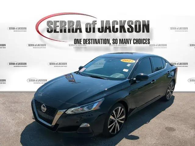 2021 Nissan Altima SR FWD
