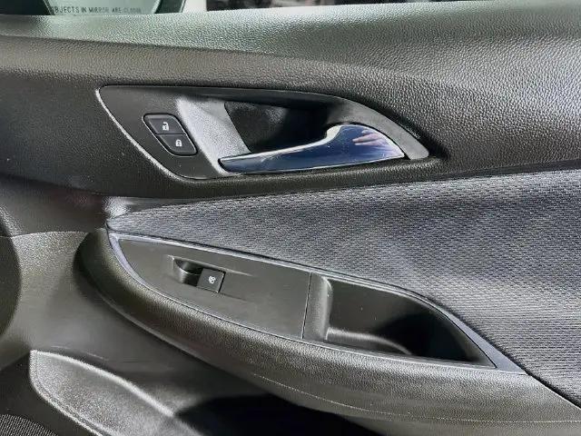 2018 Chevrolet Cruze LT Auto