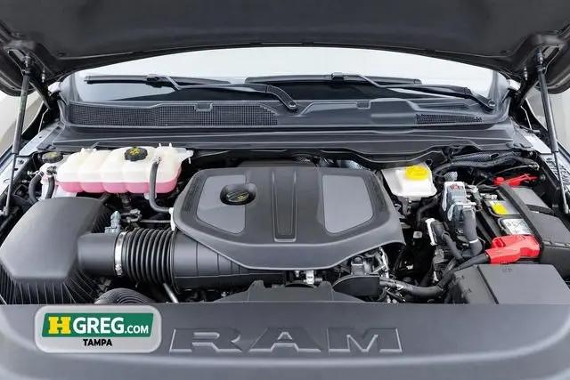 2025 Ram 1500 Tradesman Crew Cab 4x4 57 Box
