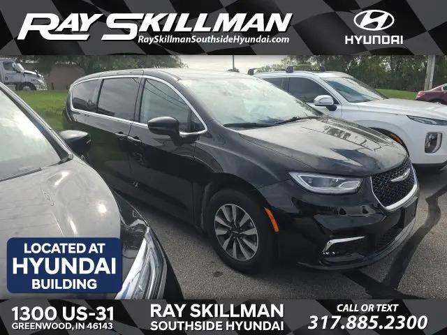 2024 Chrysler Pacifica Hybrid Select for sale in Greenwood, IN