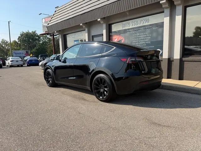 2023 Tesla Model Y Long Range Dual Motor All-Wheel Drive