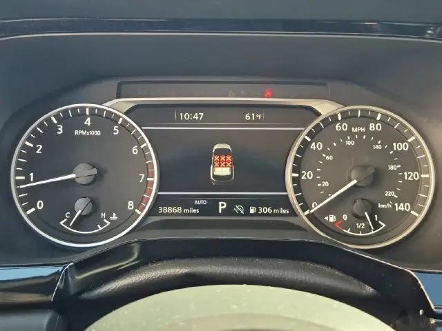 2023 Nissan Pathfinder SL 4WD