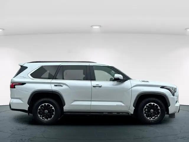 2023 Toyota Sequoia Limited