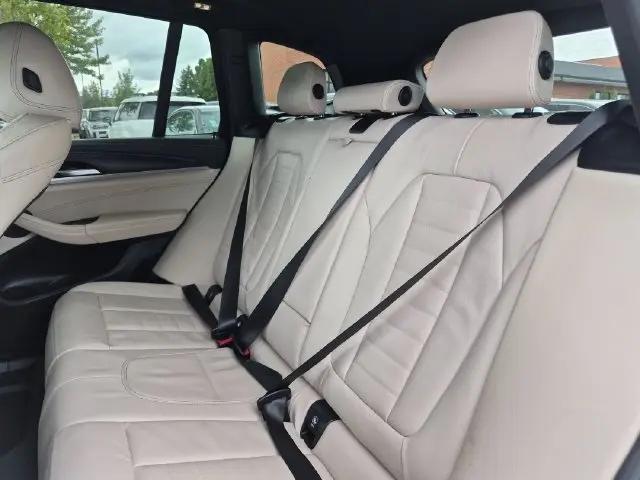 2022 BMW X3 M40i