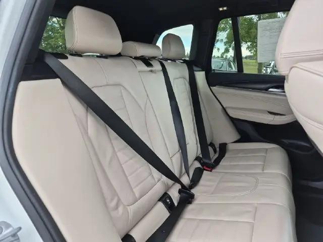 2022 BMW X3 M40i