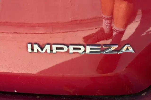 2021 Subaru Impreza 2.0i