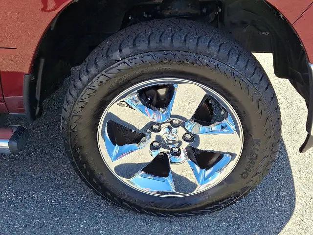 2018 Ram 1500 Big Horn Crew Cab 4x4 57 Box