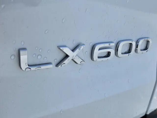 2023 Lexus LX Luxury