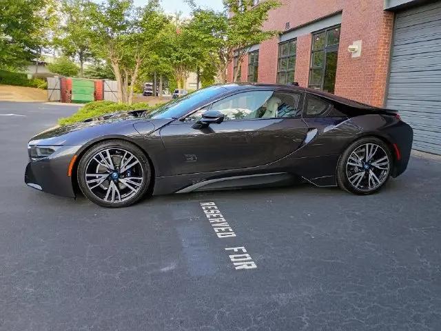2015 BMW i8 Coupe