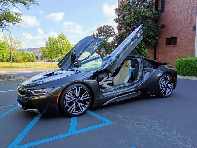 2015 BMW i8 Coupe
