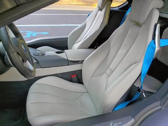 2015 BMW i8 Coupe
