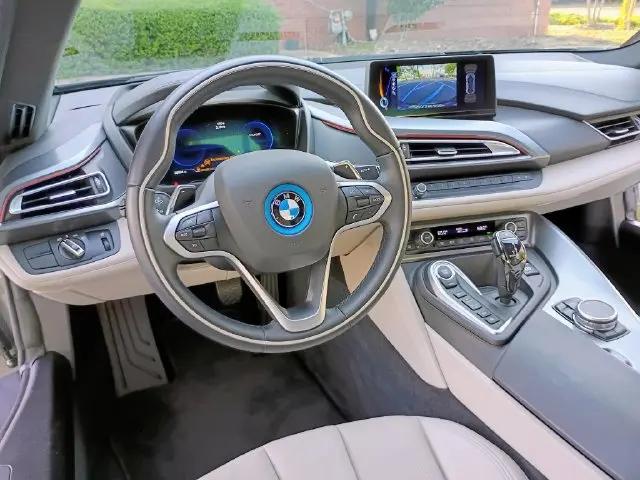 2015 BMW i8 Coupe