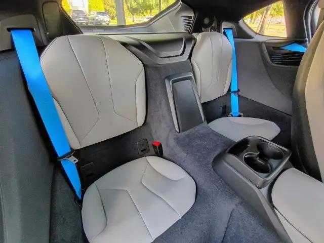 2015 BMW i8 Coupe