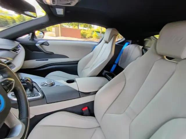 2015 BMW i8 Coupe