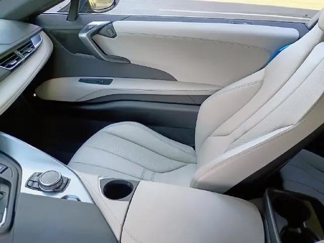 2015 BMW i8 Coupe