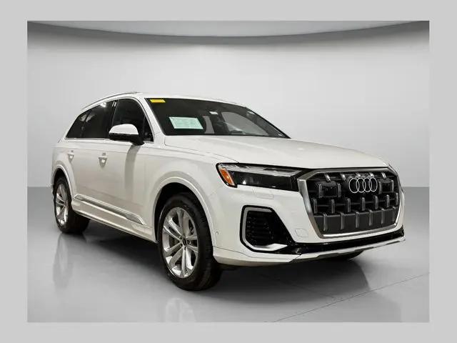 2025 Audi Q7 Premium Plus 55 TFSI quattro Tiptronic for sale in Brookfield, WI