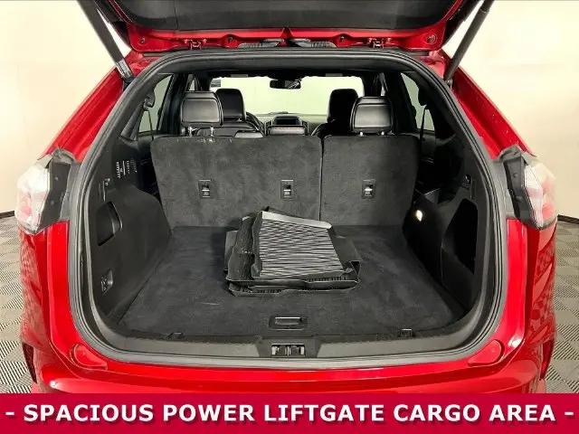 2022 Ford Edge ST-Line