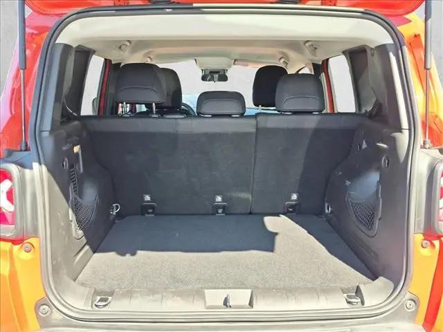 2018 Jeep Renegade Latitude FWD