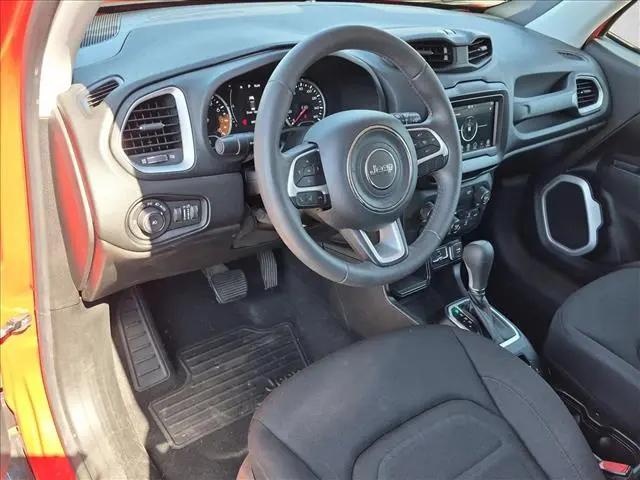 2018 Jeep Renegade Latitude FWD