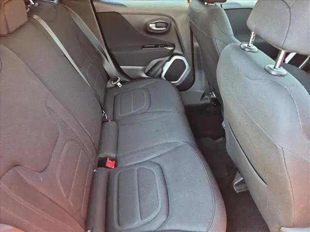 2018 Jeep Renegade Latitude FWD
