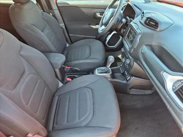 2018 Jeep Renegade Latitude FWD