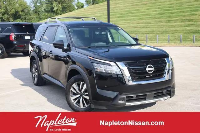 2024 Nissan Pathfinder SL 4WD for sale in St. Louis, MO