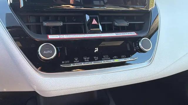 2027 Toyota Corolla SE