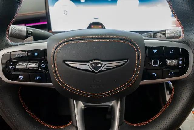 2026 Genesis GV70 2.5T Sport Prestige
