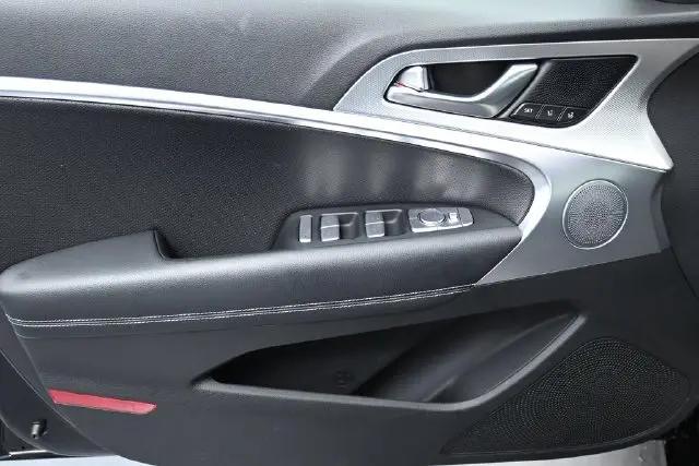 2026 Genesis G70 2.5T RWD Prestige