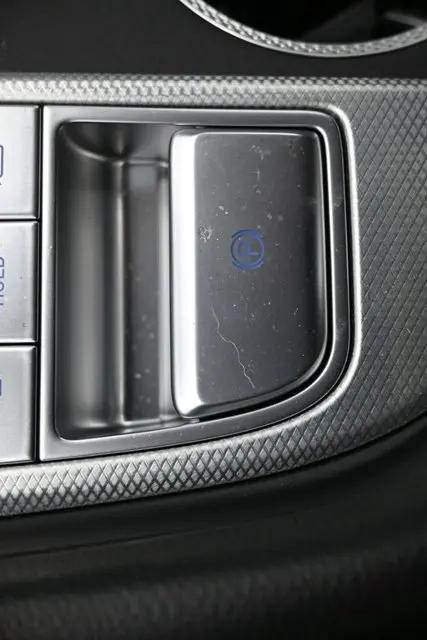 2026 Genesis G70 2.5T RWD Prestige