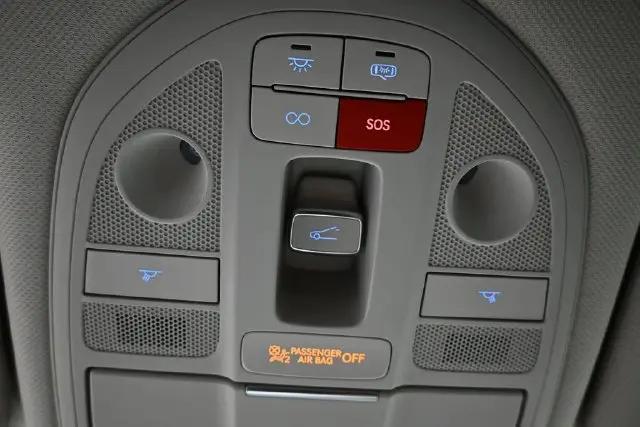 2026 Genesis G70 2.5T RWD Prestige
