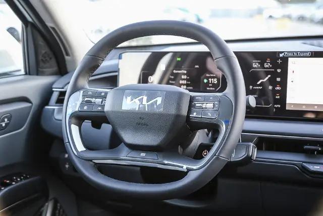 2026 Kia EV9 Light Long Range