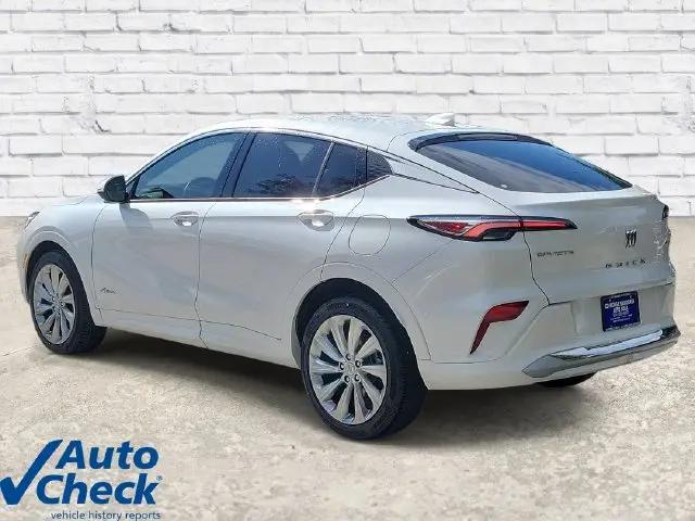 2024 Buick NV Avenir FWD