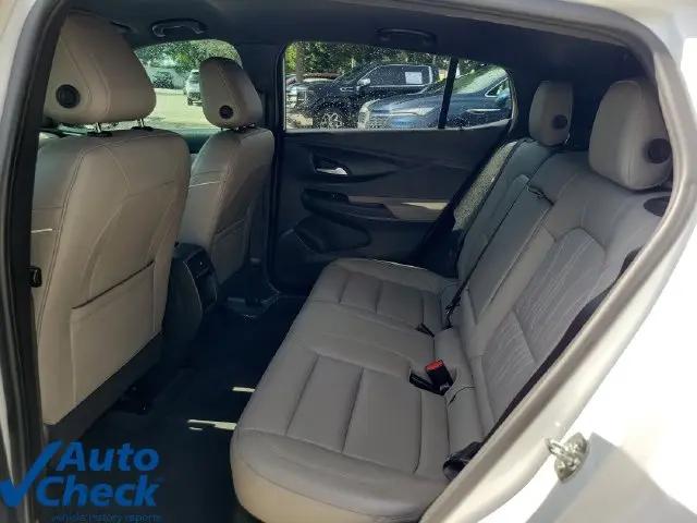 2024 Buick NV Avenir FWD