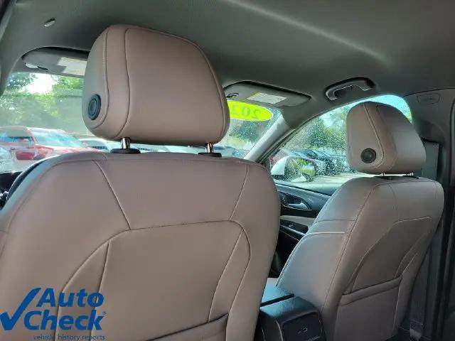 2024 Buick NV Avenir FWD