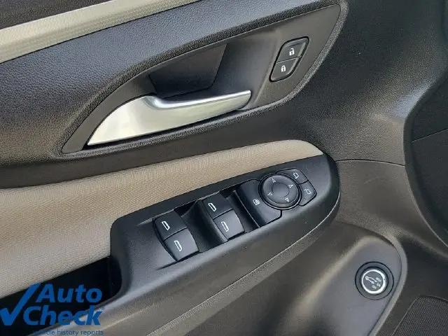 2024 Buick NV Avenir FWD