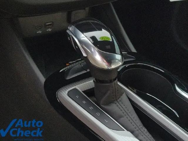 2024 Buick NV Avenir FWD