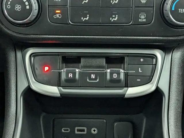 2024 GMC Terrain FWD SLE