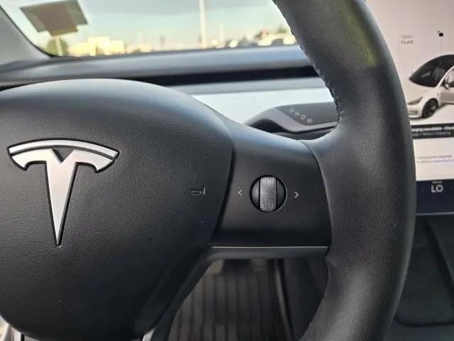 2021 Tesla Model 3 Long Range Dual Motor All-Wheel Drive