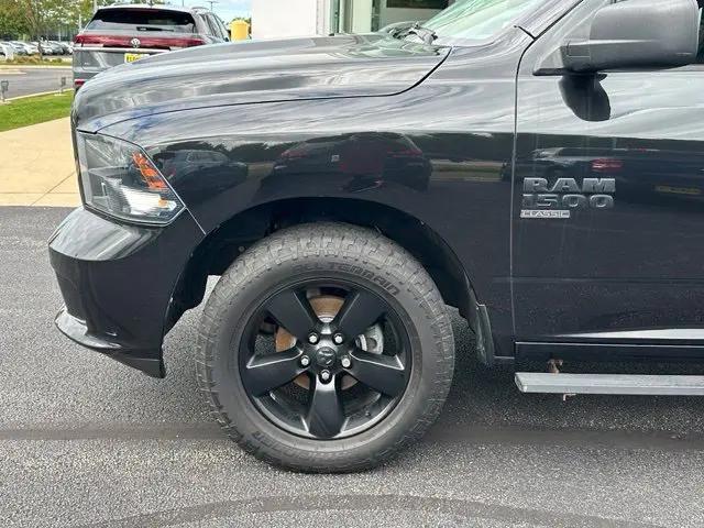 2019 Ram 1500 Classic Express Quad Cab 4x4 64 Box