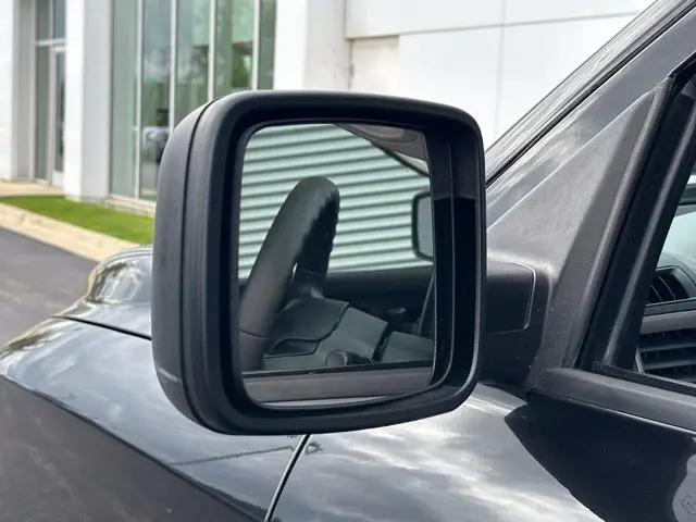 2019 Ram 1500 Classic Express Quad Cab 4x4 64 Box