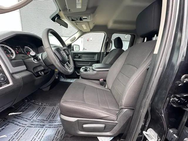 2019 Ram 1500 Classic Express Quad Cab 4x4 64 Box