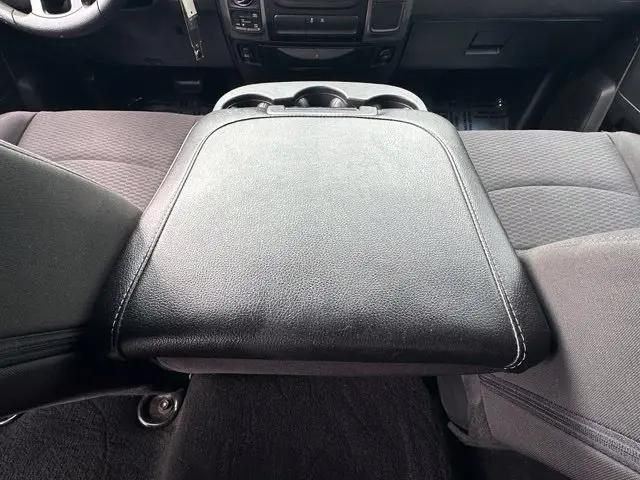2019 Ram 1500 Classic Express Quad Cab 4x4 64 Box