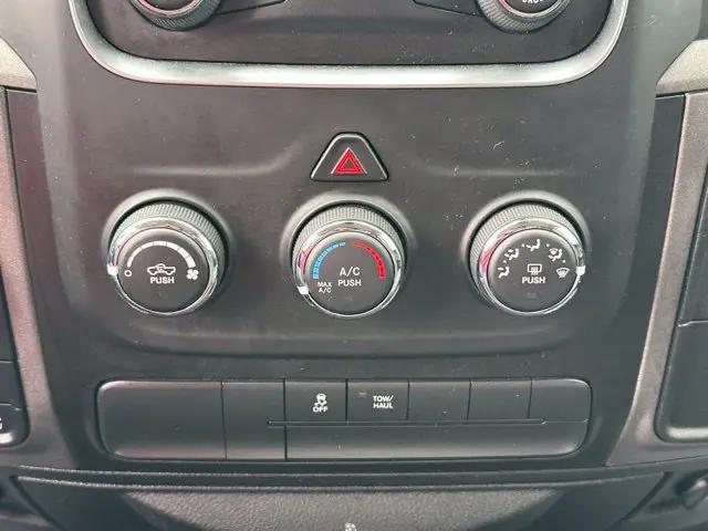 2019 Ram 1500 Classic Express Quad Cab 4x4 64 Box